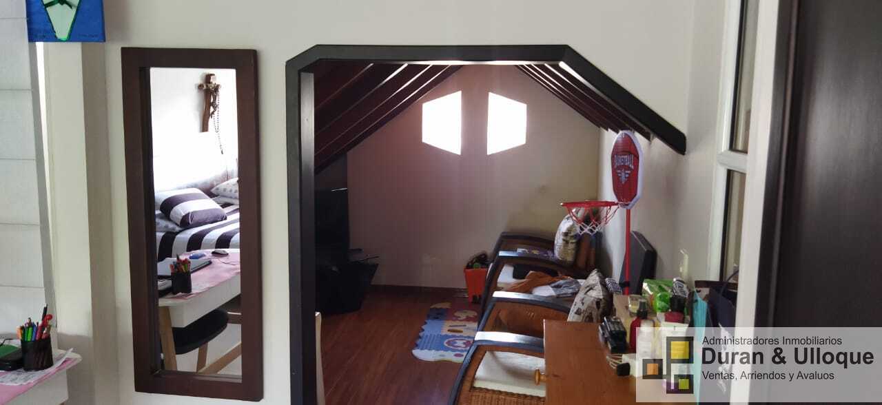 WhatsApp Image 2024-08-29 at 2.59.05 PM